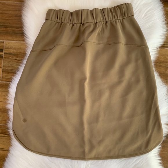 On the fly skirt frontier lululemon FRNT NWT woven - Picture 2 of 4
